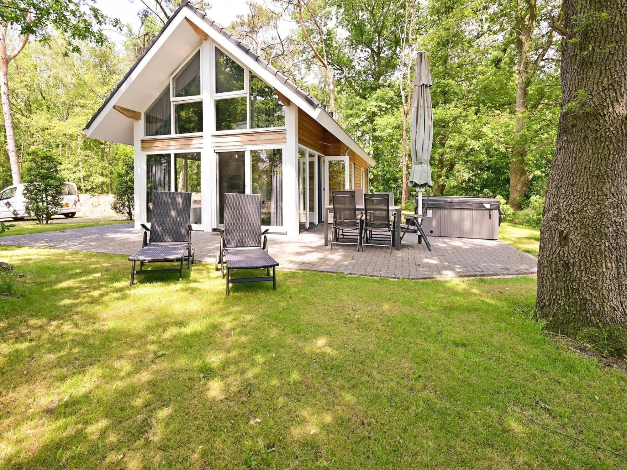Chalet With Gorgeous View Of The Natural Surroundings Weerselo 외부 사진