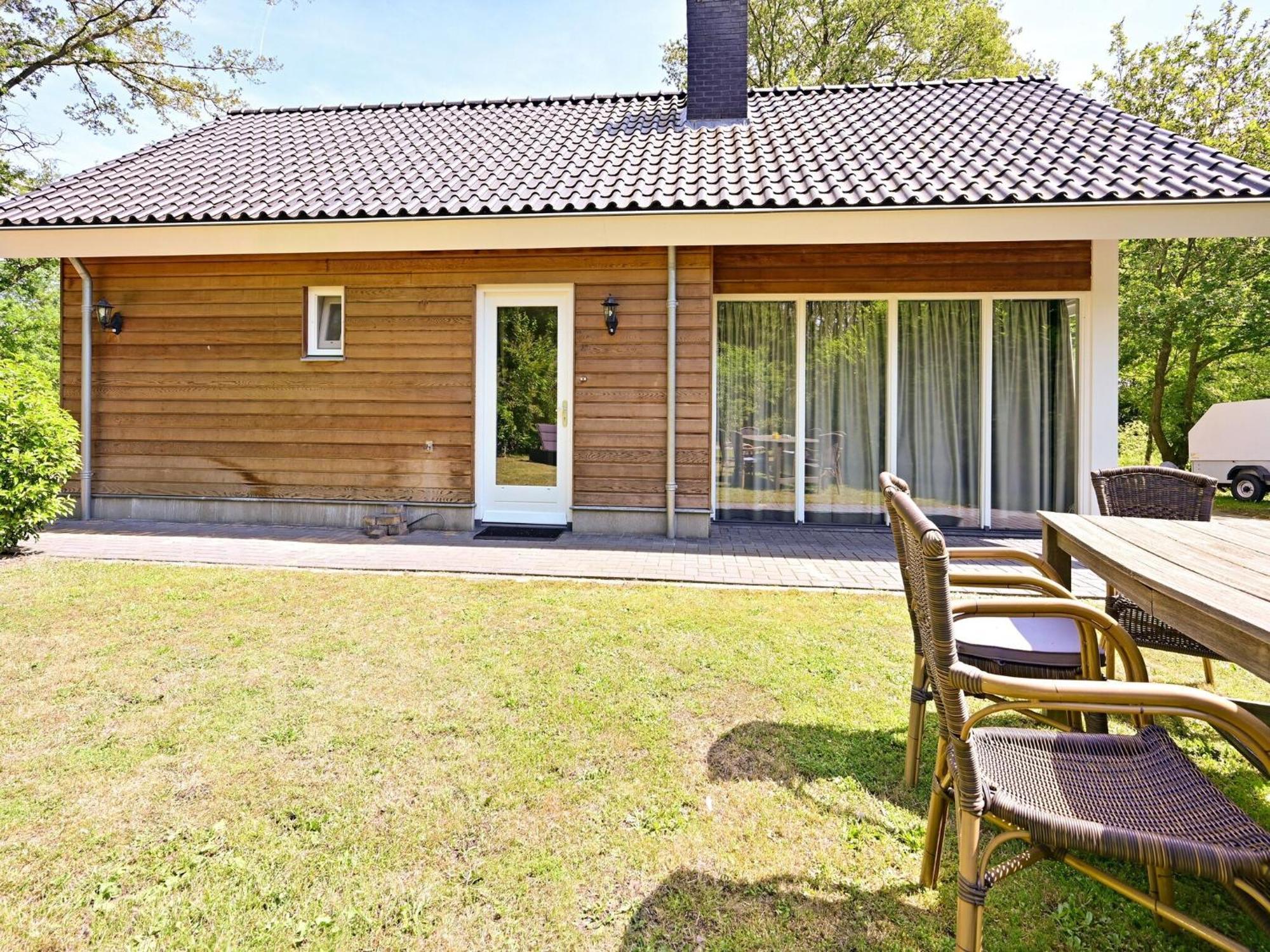 Chalet With Gorgeous View Of The Natural Surroundings Weerselo 외부 사진